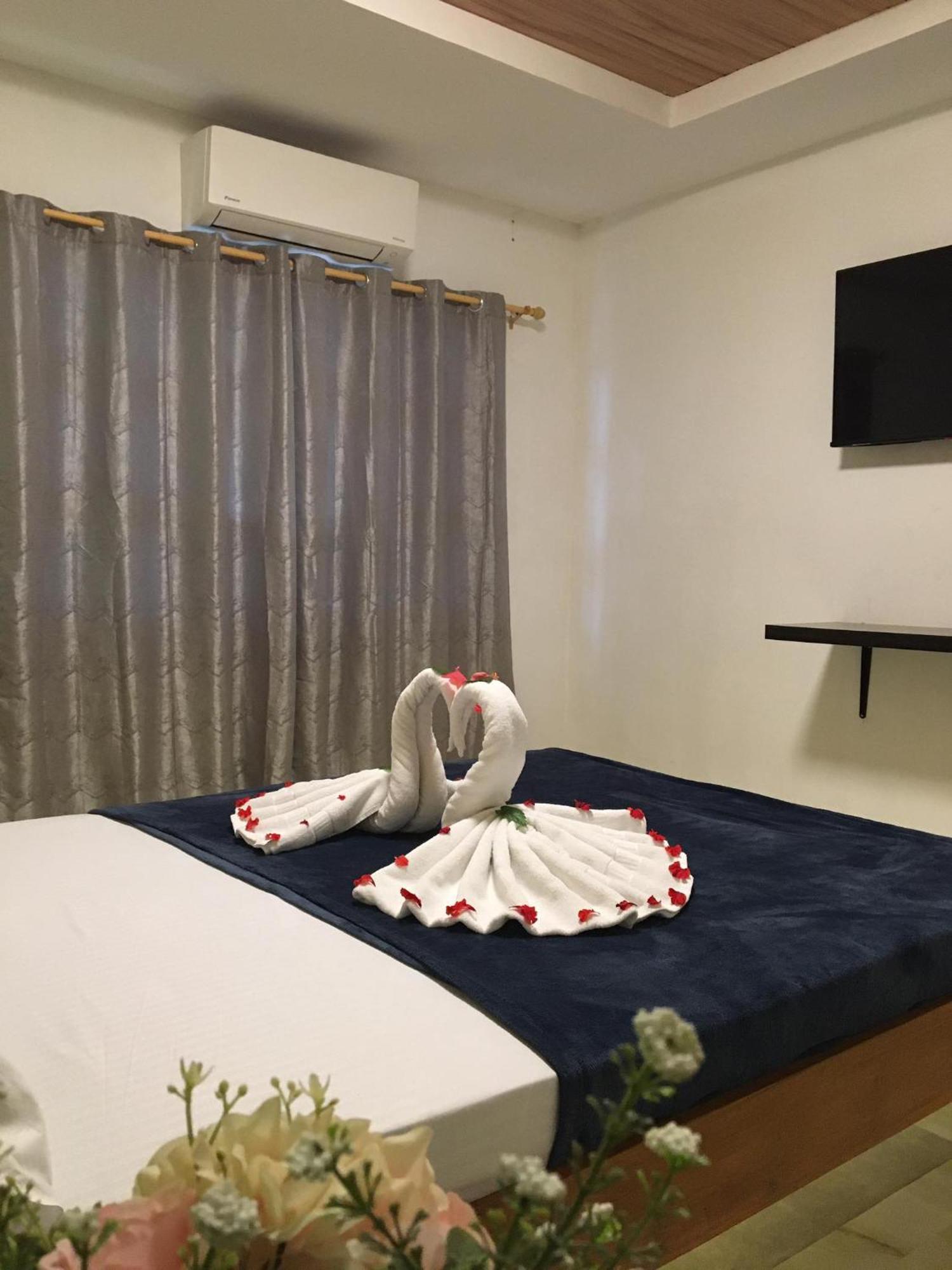 Gbu Loboc River Guesthouse Dış mekan fotoğraf